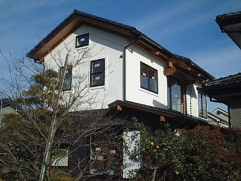 2003-O邸